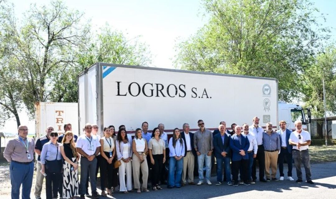 El frigorífico Logros exportó por primera vez Portugal desde el aeropuerto de Córdoba